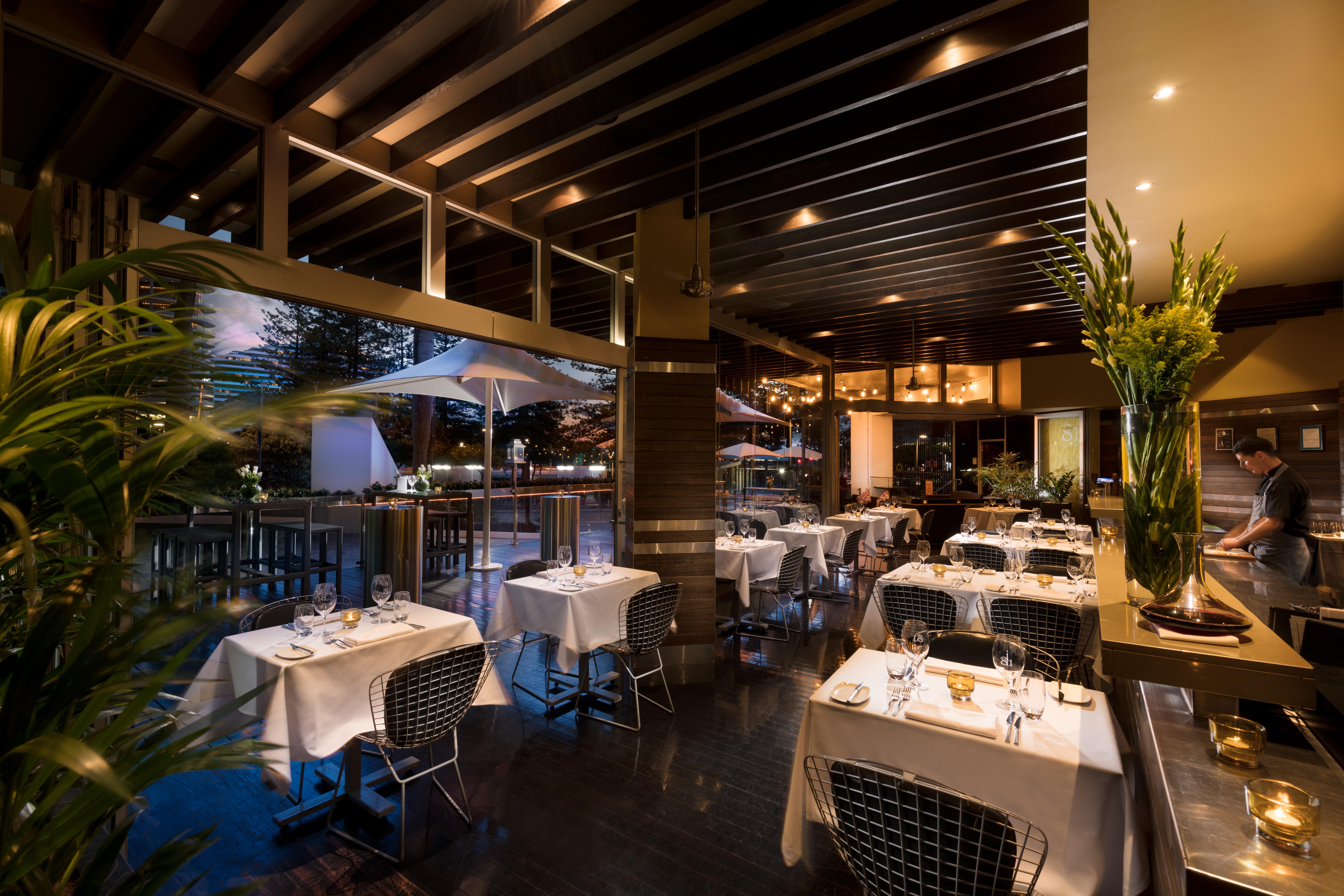 Sofitel Gold Coast Broadbeach Bagian luar foto The interior of the restaurant