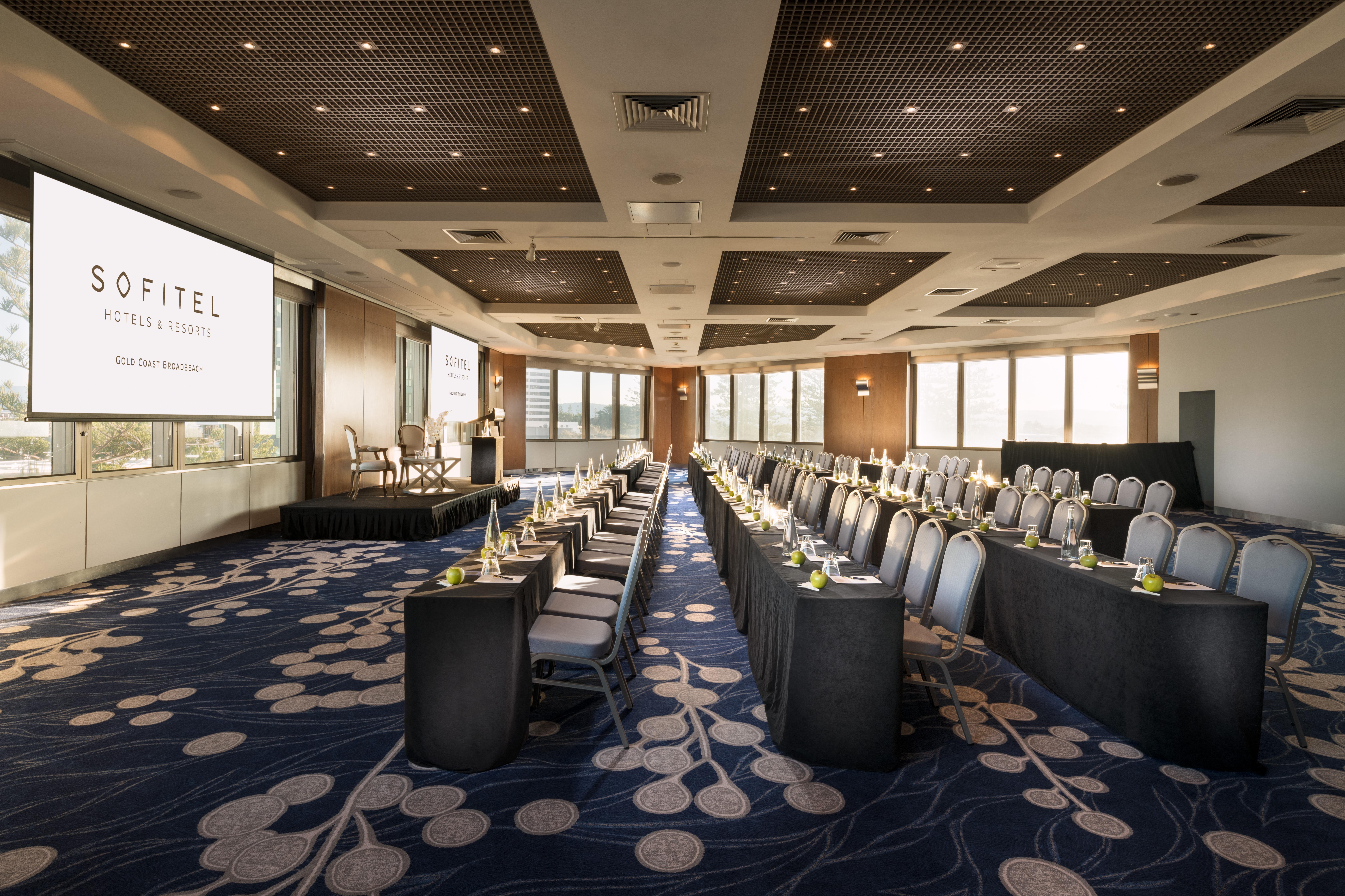 Sofitel Gold Coast Broadbeach Bagian luar foto The ballroom