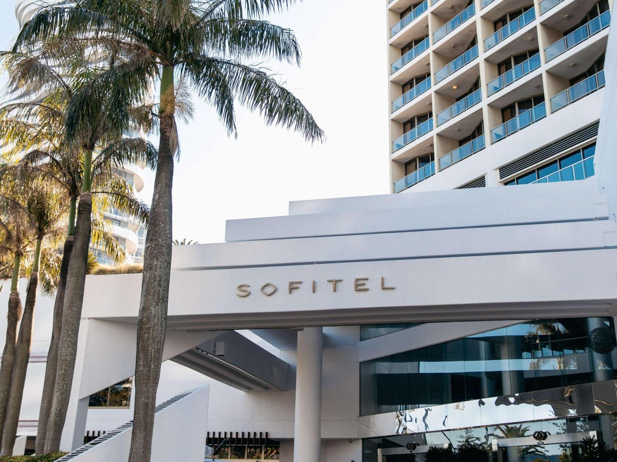 Sofitel Gold Coast Broadbeach Bagian luar foto Sofitel Legend Metropole Hanoi