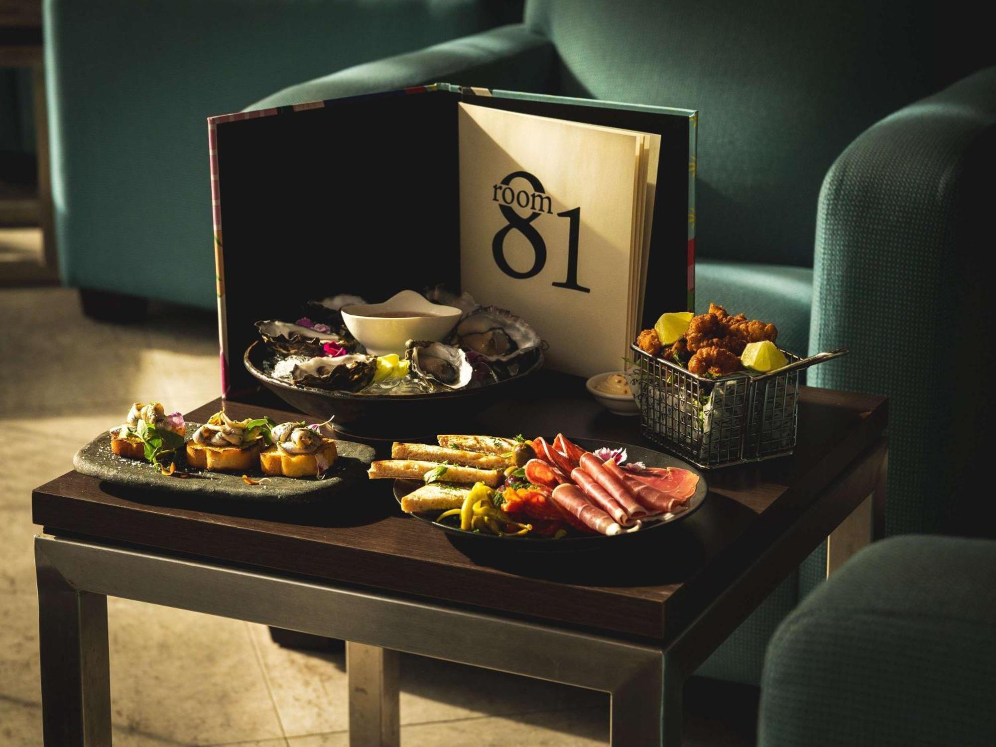 Sofitel Gold Coast Broadbeach Bagian luar foto Menu